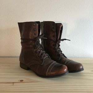 Steve Madden Troopa Military Combat Boots